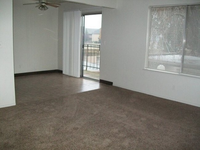 Living Room - Bengston Apartments