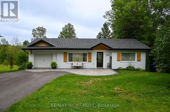 Photo - 4287 Huronia Rd