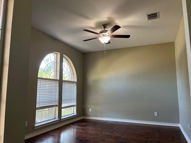 Photo - 1108 Derby Run House