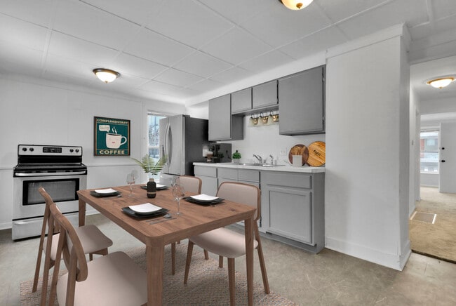 Photo - 820 N Pennsylvania Ave