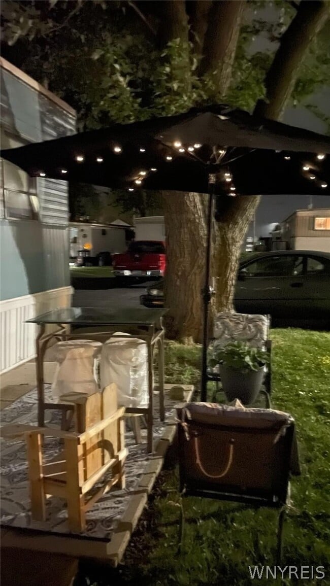 Photo - 2080 River Rd