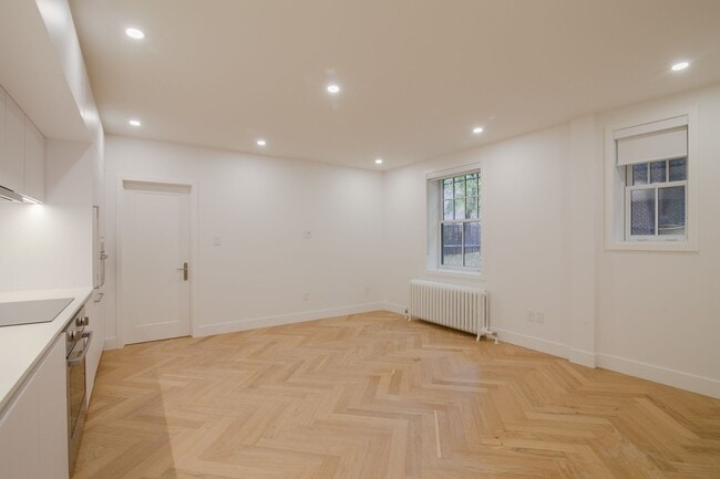 Photo - 266 Av. Lansdowne Unit 4