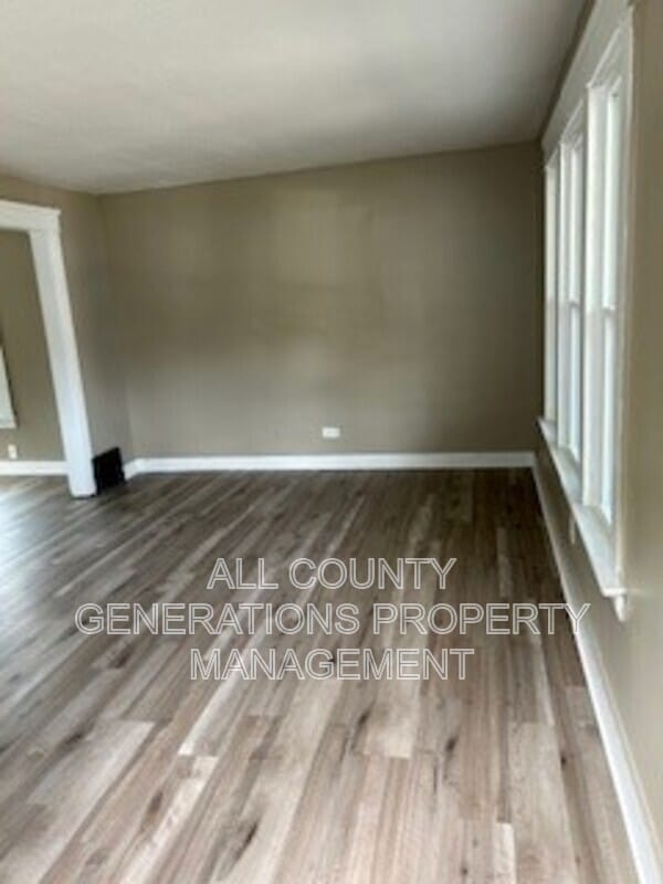 Photo - 7700 Goodman Ave