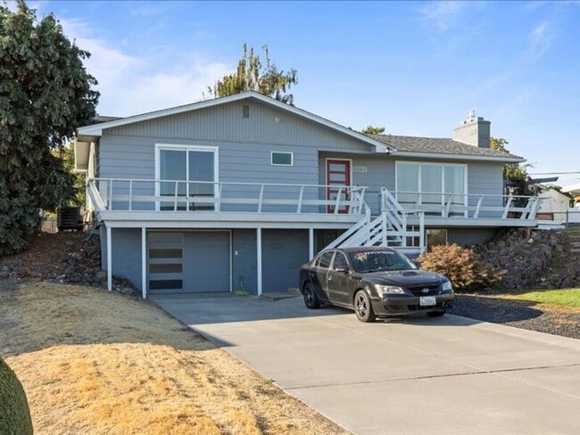 Photo - 3603 W Canal Dr Unit A