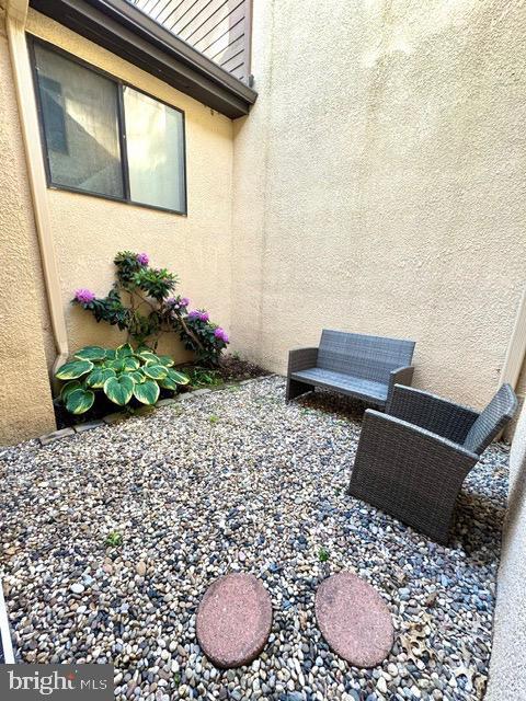 165 Sayre Dr