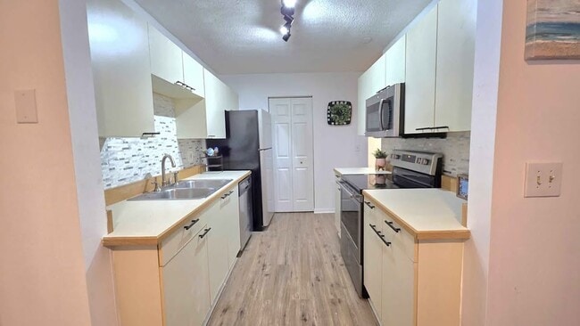 Photo - 101 Bent Tree Dr