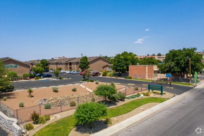 Photo - Colony Mesa Apartments