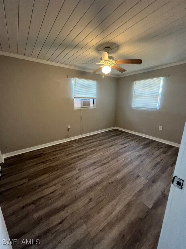 Photo - 2651 Lafayette St