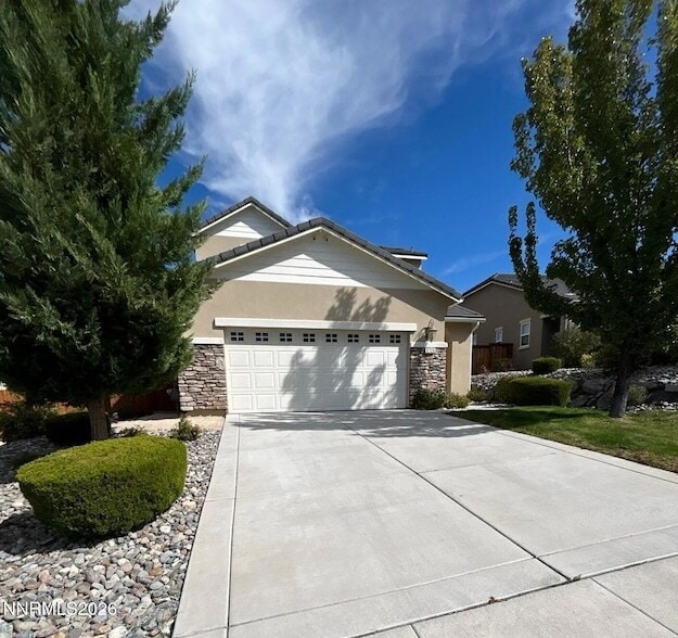 Building Photo - 2726 Alessandro Drive