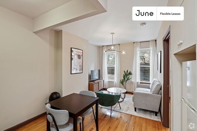 Building Photo - 1521 York Ave Rental