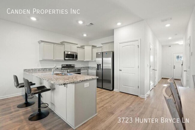 Photo - 3723 Hunter Bryce Ln