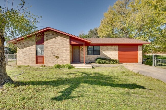 Photo - 706 Scenic Dr