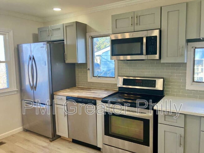 Photo - 1523 W Cheltenham Ave