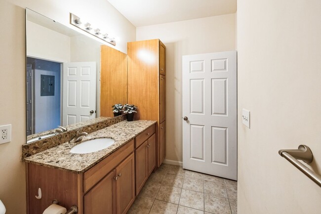 Charming 2BR Condo in Saint Louis - Charming 2BR Condo in Saint Louis