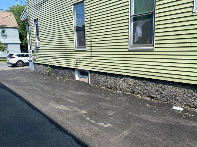 Photo - 864 Eastern Ave Unit 2 nd floor