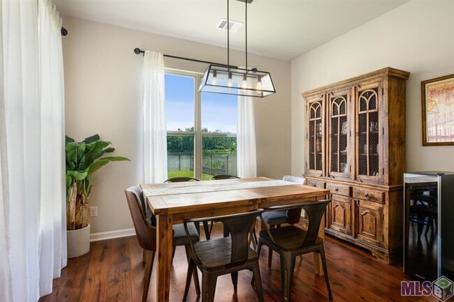 Photo - 3 Bedroom Home with Stunning Lake Views in Pelican Lakes Subdivision