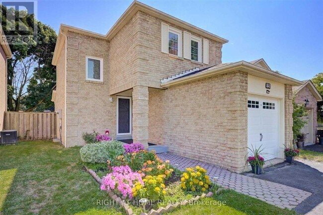 Photo - 121 Radford Dr
