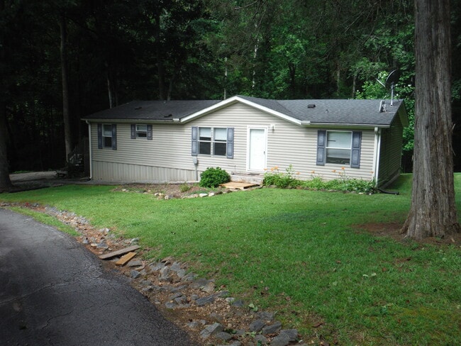 Photo - 127 John Lewis Dr