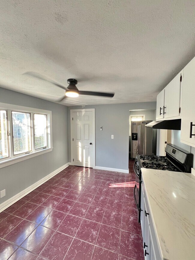 Photo - 141 Albion St Unidad 2