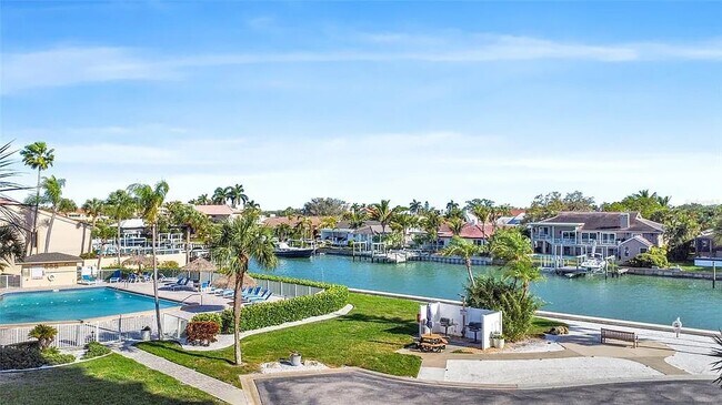 4900 Brittany Dr S Unit 301