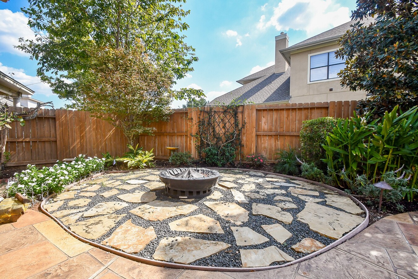 Photo - 7106 Habersham Ave