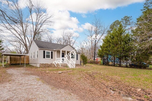 Photo - 248 East Ave