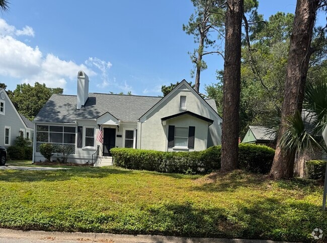 Building Photo - 630 Columbus Dr Rental