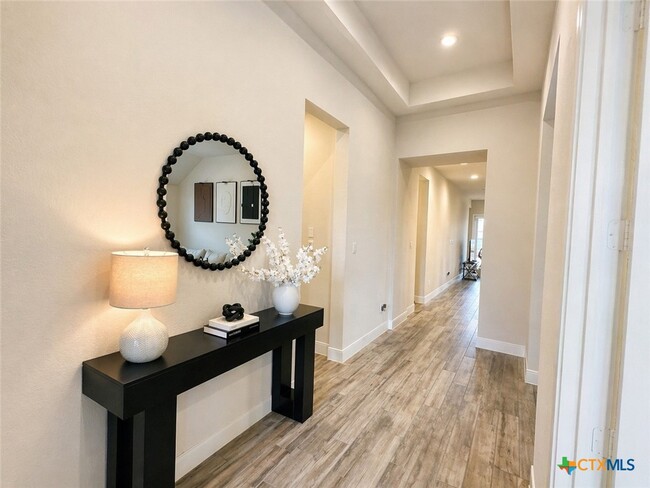 Photo - 1841 Windward Wy