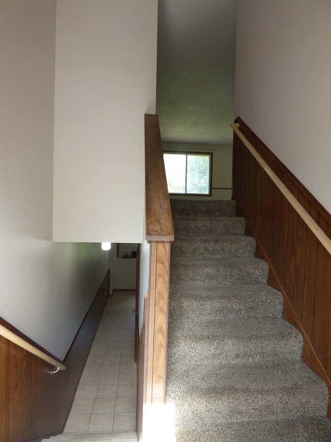 Photo - 1600 Commerce Dr
