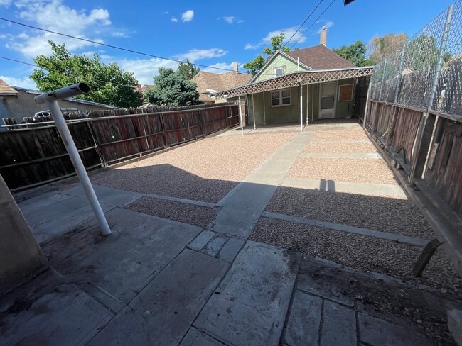 Photo - 1329 Spruce St