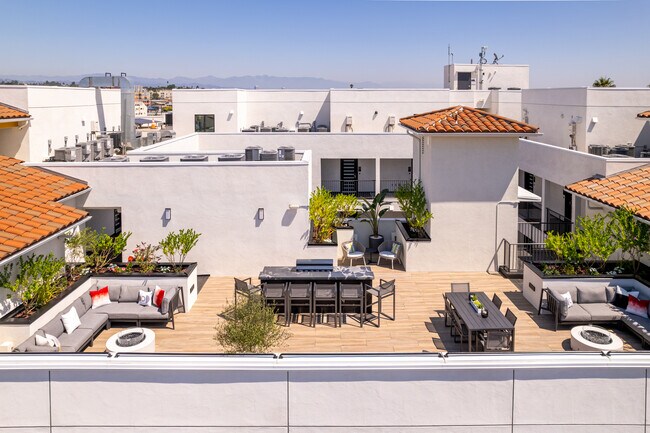 Montecito Lofts