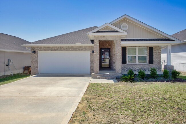 4/2 in the Cambria Subdivision Available Now! - 4/2 in the Cambria Subdivision Available Now! Casa