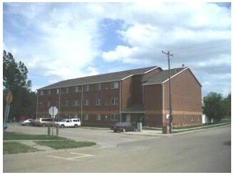 Photo - Evergreen Apartments
