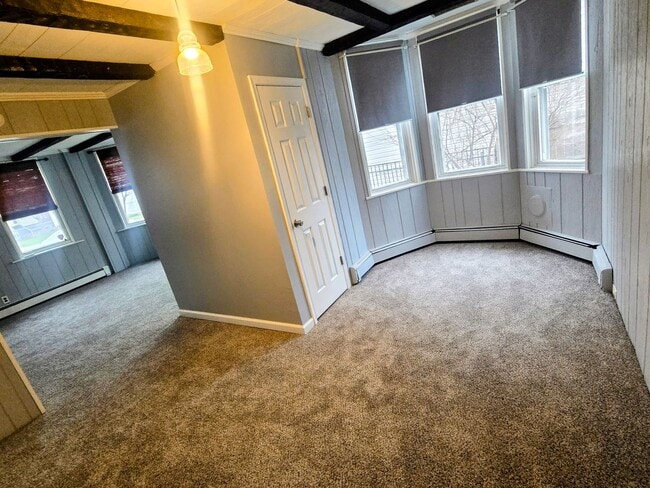 Photo - 1542 Washington St