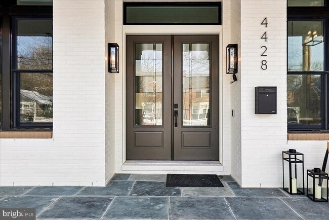 Photo - 4428 Albemarle St NW