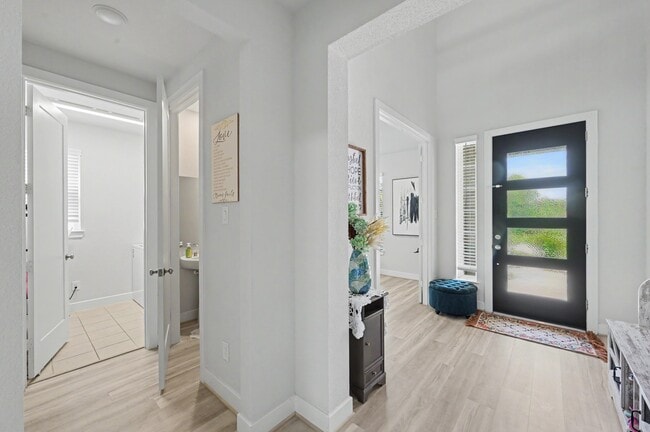 Photo - 155 Renodes Garden Ln