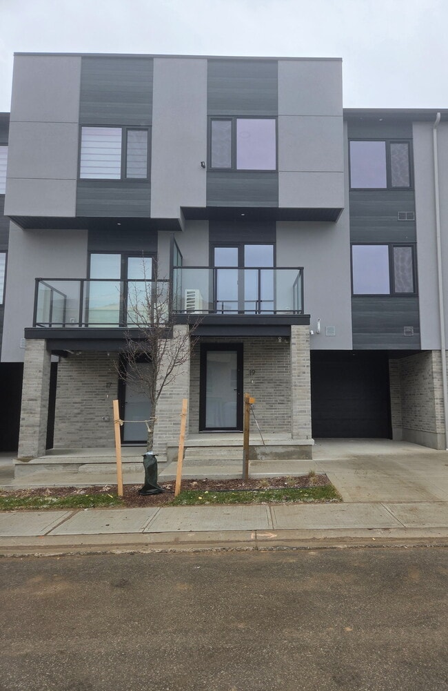 Photo - 4255 Lismer Ln