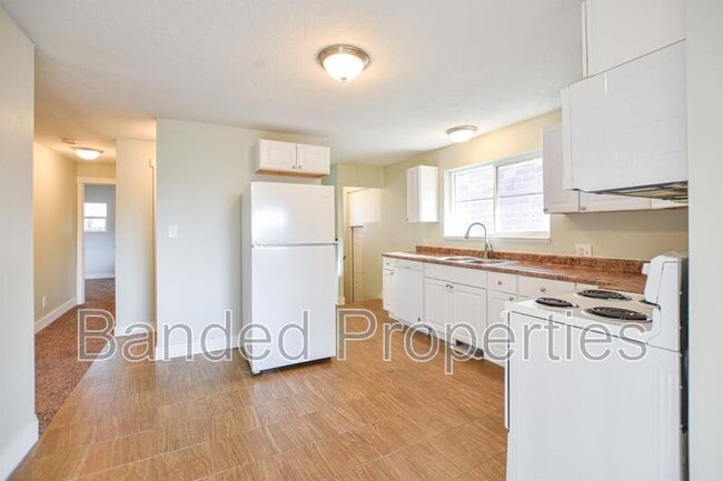 Photo - 2965 S 500 E