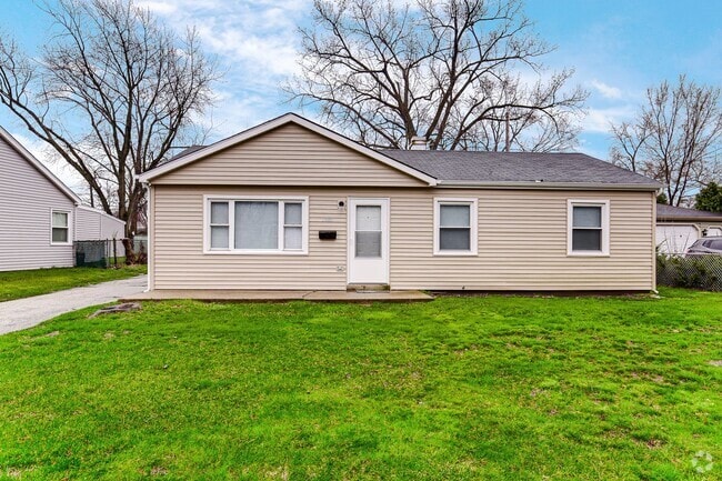 Building Photo - 3 Bedroom 1 Bathroom House for Rent!