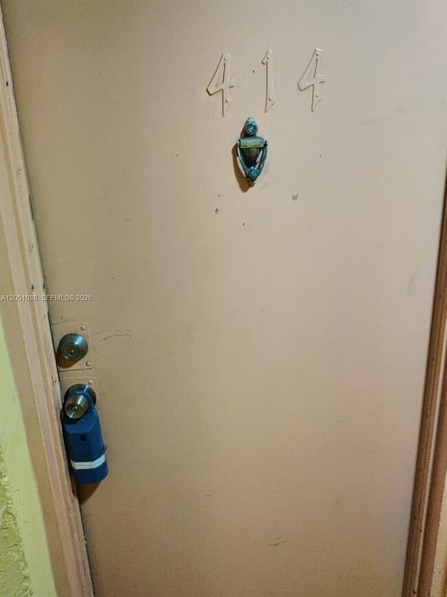 Photo - 666 W 81st St Unit 414