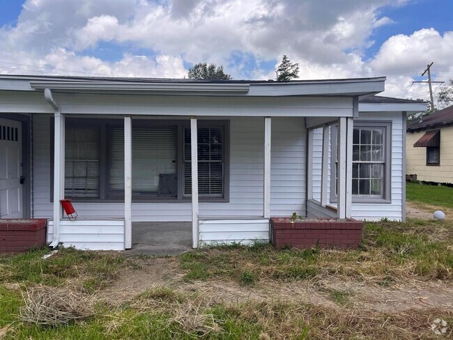 Building Photo - 4980 Chambers St Rental