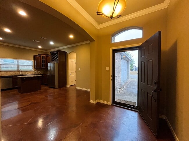 Photo - AVAILABLE NOW: 3 bedroom house