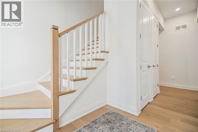 Photo - 8 Paxton Ave