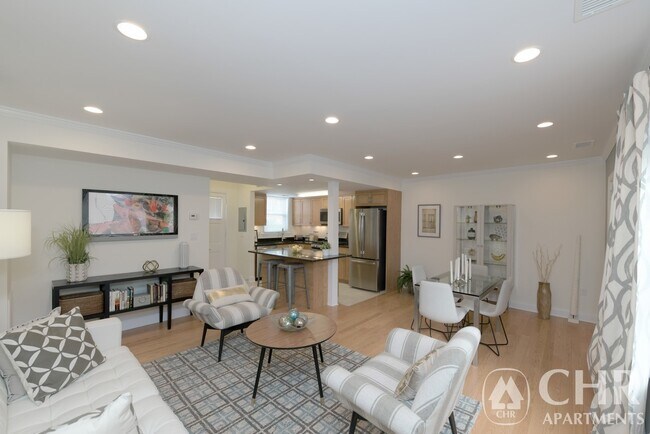 Photo - 499 VFW Parkway