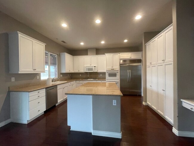 19199 La Quinta Pl