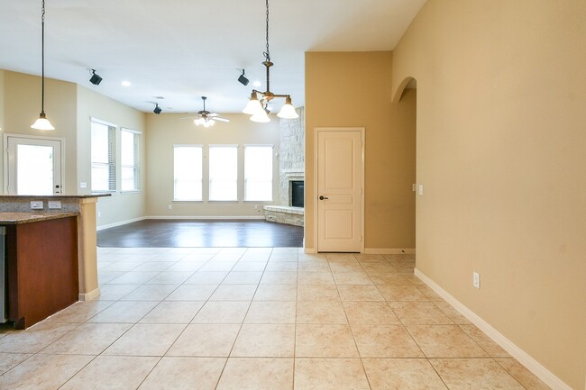 Photo - 1619 Ralston Branch Way