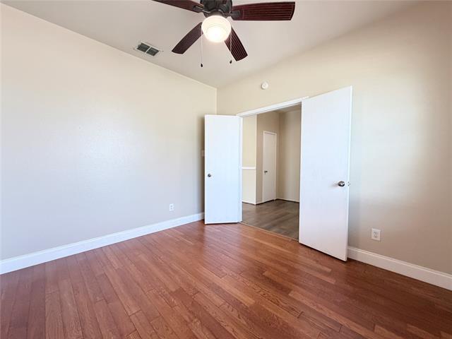 Photo - 1910 Pin Oak Ln