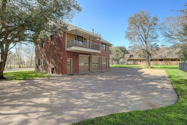 Building Photo - 5205 Orange St Rental
