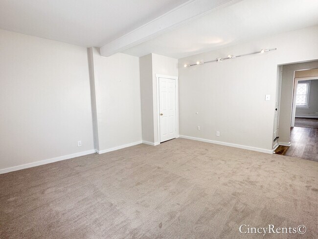 Photo - 1132 Fuller St Unit B