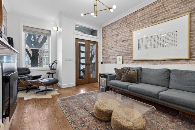 Photo - 926 Park Ave